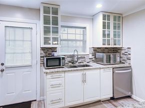 7931  Royal Lane  216, Dallas Texas 75230