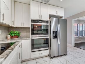 3808 E Runge Court E, Irving Texas 75038