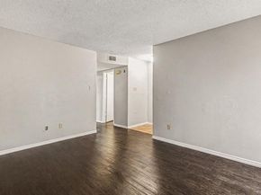 8005  Rothington Road  5157, Dallas Texas 75227