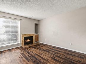 8005  Rothington Road  5157, Dallas Texas 75227