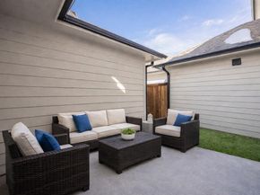 1513  Jackson Street , Carrollton Texas 75006