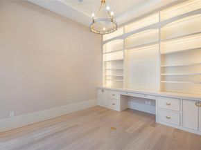 4222  Middleton Road , Dallas Texas 75229