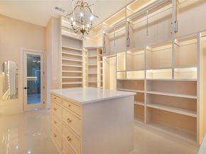 4222  Middleton Road , Dallas Texas 75229