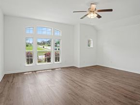 113  Brighton Drive , DeSoto Texas 75115