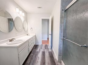 801  Cannon Drive , Euless Texas 76040