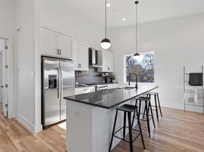 2120  Lovedale Avenue  103, Dallas Texas 75235