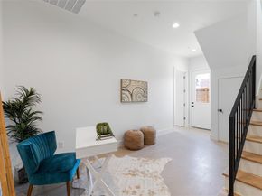 2120  Lovedale Avenue  103, Dallas Texas 75235