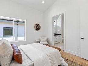2120  Lovedale Avenue  103, Dallas Texas 75235