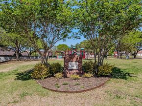 5344  Lake Mead Trail , Fort Worth Texas 76137