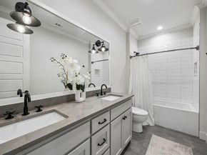 4418  Santa Barbara Drive , Dallas Texas 75214