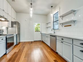 6324  goliad  , Dallas Texas 75214
