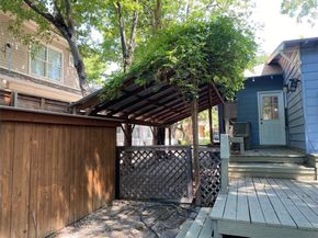 6324  goliad  , Dallas Texas 75214