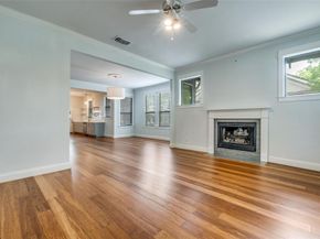 6324  goliad  , Dallas Texas 75214
