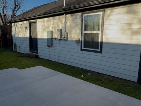 2837  May Street , Fort Worth Texas 76110