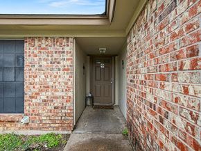 2808  Southpark Lane , Fort Worth Texas 76133