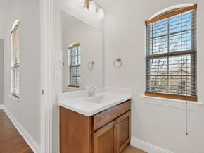 6819  Saint Francis Court , Irving Texas 75039