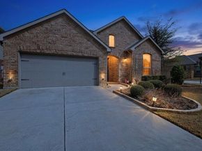8729  James Drive , Lantana Texas 76226