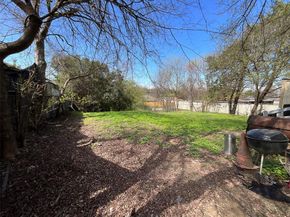 1903  Lamont Avenue , Dallas Texas 75216