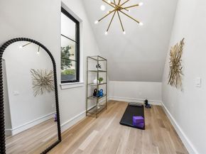 7272  Tangleglen Place , Dallas Texas 75248