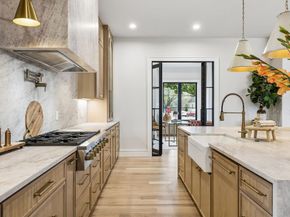 7272  Tangleglen Place , Dallas Texas 75248