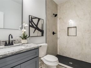 920 S Montreal Avenue , Dallas Texas 75208