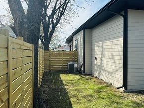 920 S Montreal Avenue , Dallas Texas 75208