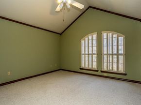 714  MILL CREEK Road , Lancaster Texas 75146