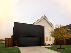 824  McBroom Street , Dallas Texas 75212