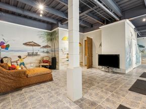 2109  Cooks Lane , Fort Worth Texas 76120