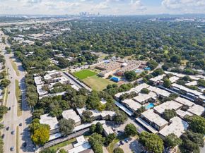 4320  Bellaire Drive S 236W, Fort Worth Texas 76109