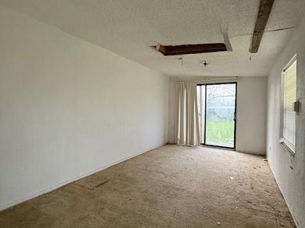 329  Walnut Avenue , Azle Texas 76020