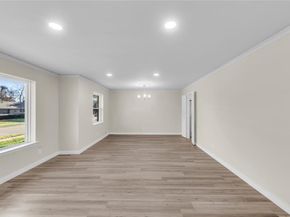 321  Duke Street , Garland Texas 75043