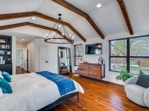 1126  Lausanne Avenue , Dallas Texas 75208