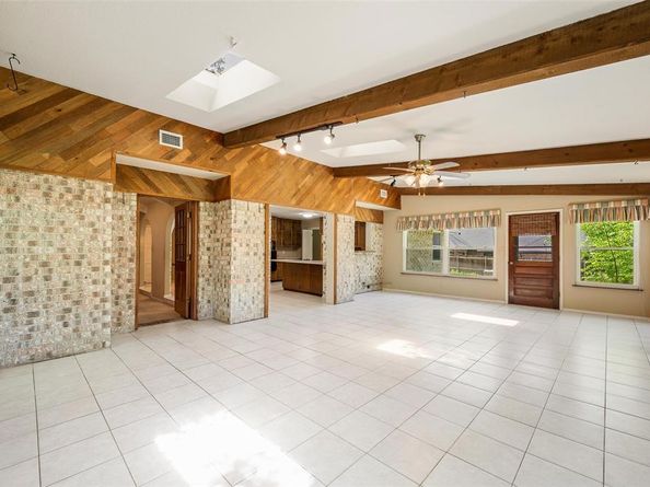 104 W Oak Valley Drive , Colleyville Texas 76034