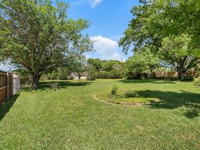 104 W Oak Valley Drive , Colleyville Texas 76034