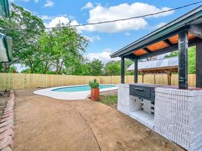 817  Savannah Way , Bedford Texas 76022