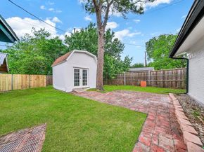 817  Savannah Way , Bedford Texas 76022