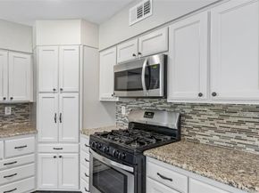 717 NW 6th Street , Grand Prairie Texas 75050