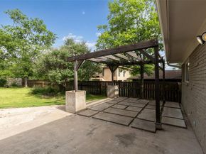 717 NW 6th Street , Grand Prairie Texas 75050