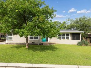 717 NW 6th Street , Grand Prairie Texas 75050
