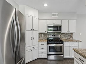 717 NW 6th Street , Grand Prairie Texas 75050