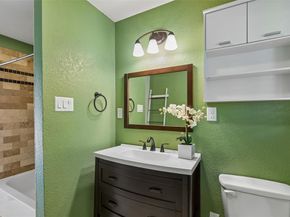717 NW 6th Street , Grand Prairie Texas 75050