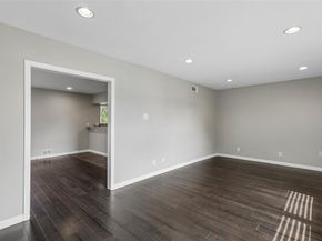 717 NW 6th Street , Grand Prairie Texas 75050