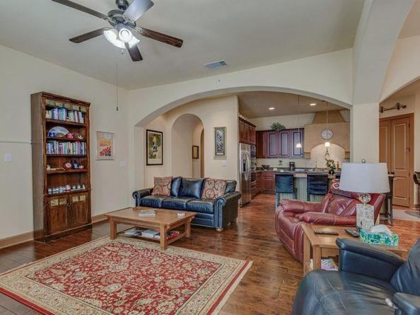 6631  Via Positano   202, Irving Texas 75039