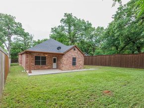 2505  Edd Road , Dallas Texas 75253
