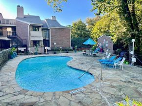 8545  Midpark Road  11, Dallas Texas 75240
