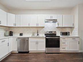 4216 E Side Avenue , Dallas Texas 75226