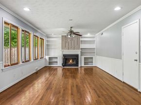181  Easton Road , Dallas Texas 75218