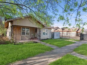 3708  Avenue M  , Fort Worth Texas 76105