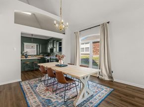 1517  Buena Vista Drive , Denton Texas 76210